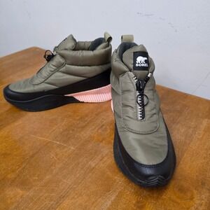 Sorel Out N About III Puffy Zip Waterproof Boots Olive Green Pink Womens 11